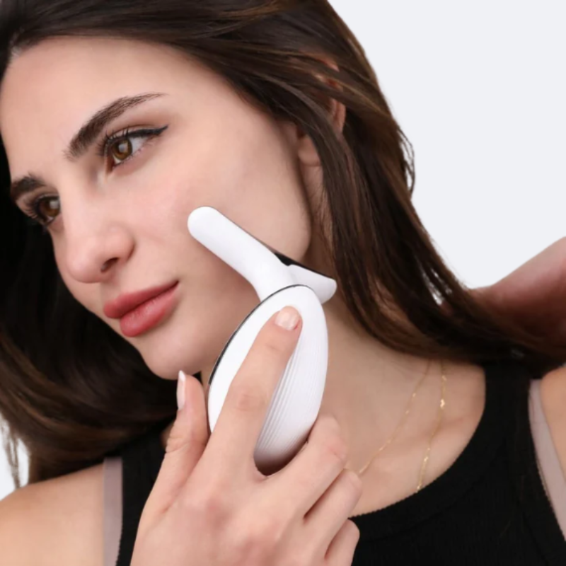 Sculpteur de Visage - Otchey & Co